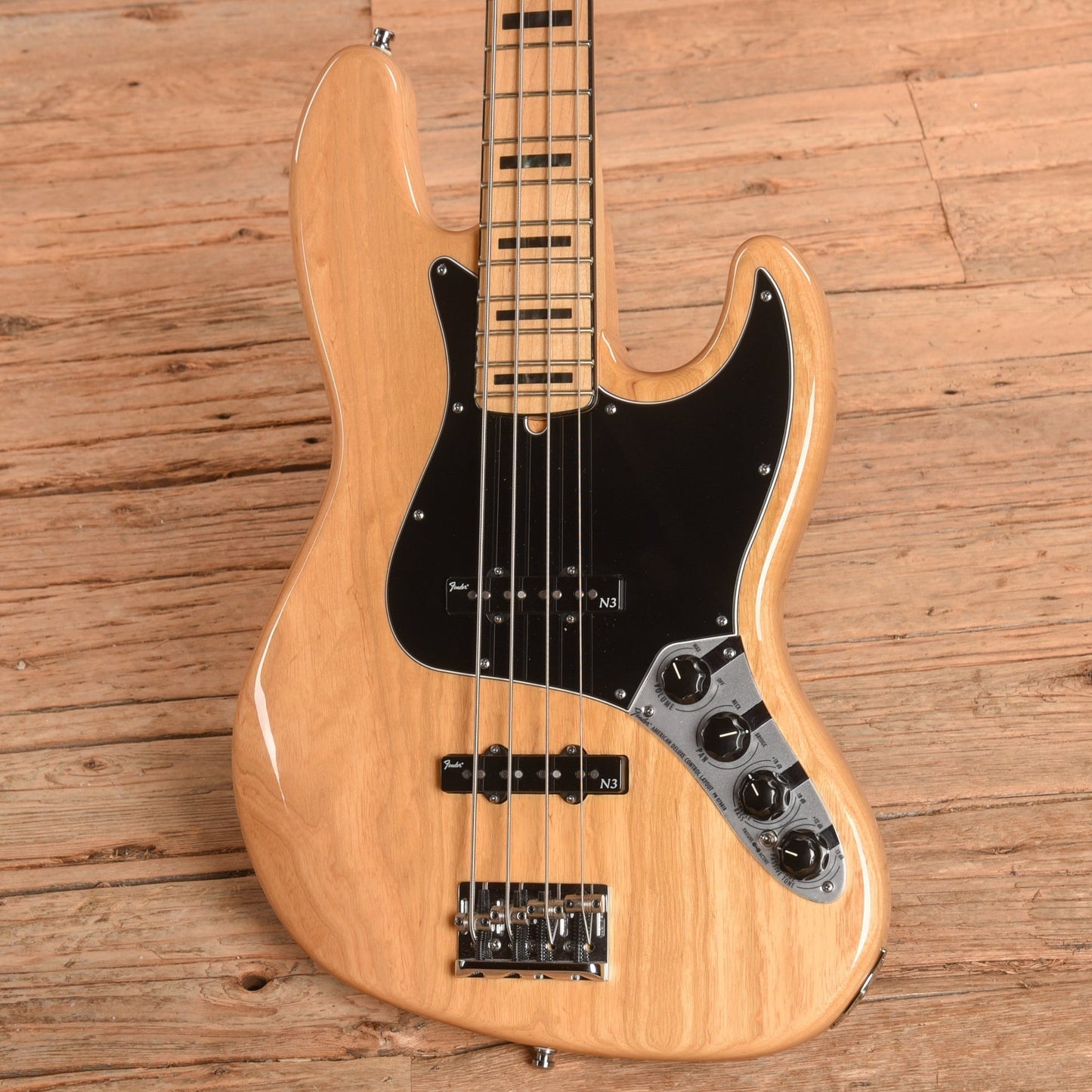 Fender American Deluxe Jazz Bass Ash Natural 2013