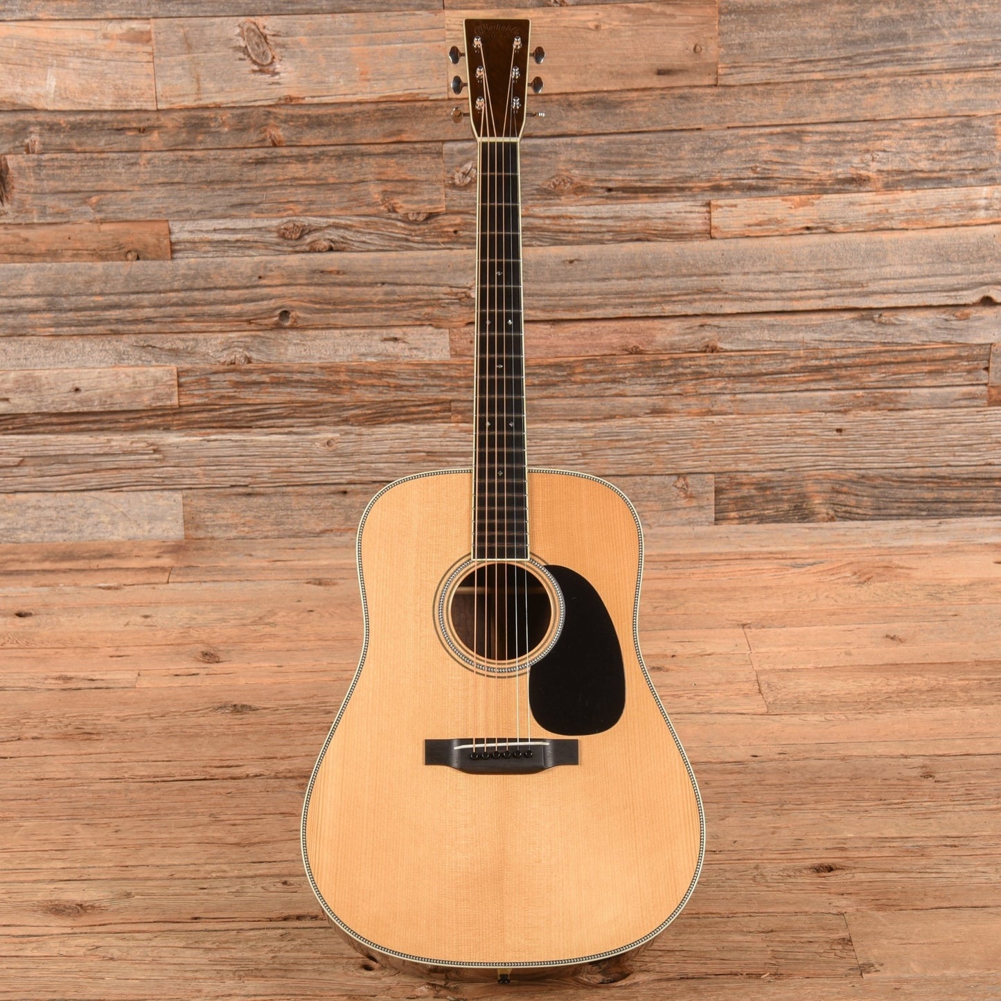 Martin Custom Shop 28-Style VTS Adirondack/East Indian Natural 2023