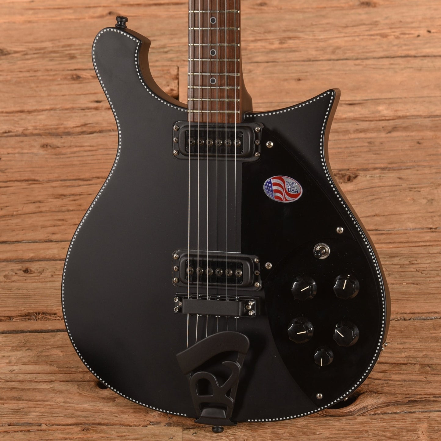 Rickenbacker 620 Noir 2022