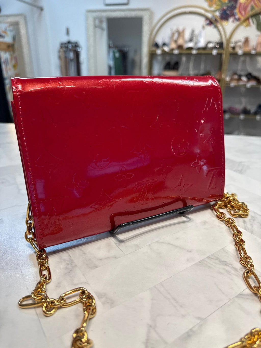 Louis Vuitton Red Pomme DAmour Monogram Vernis Bel Air Pochette, 7.5 x 5.5 x 1.4