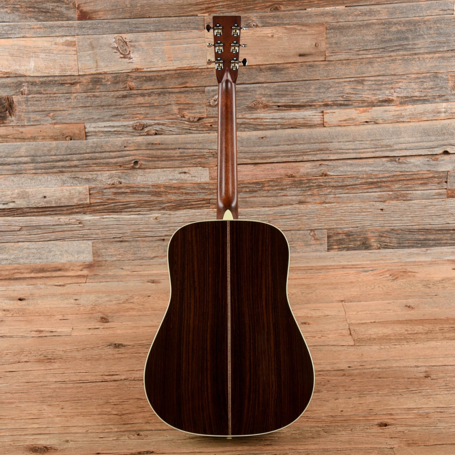 Martin Standard Series HD-28 Natural