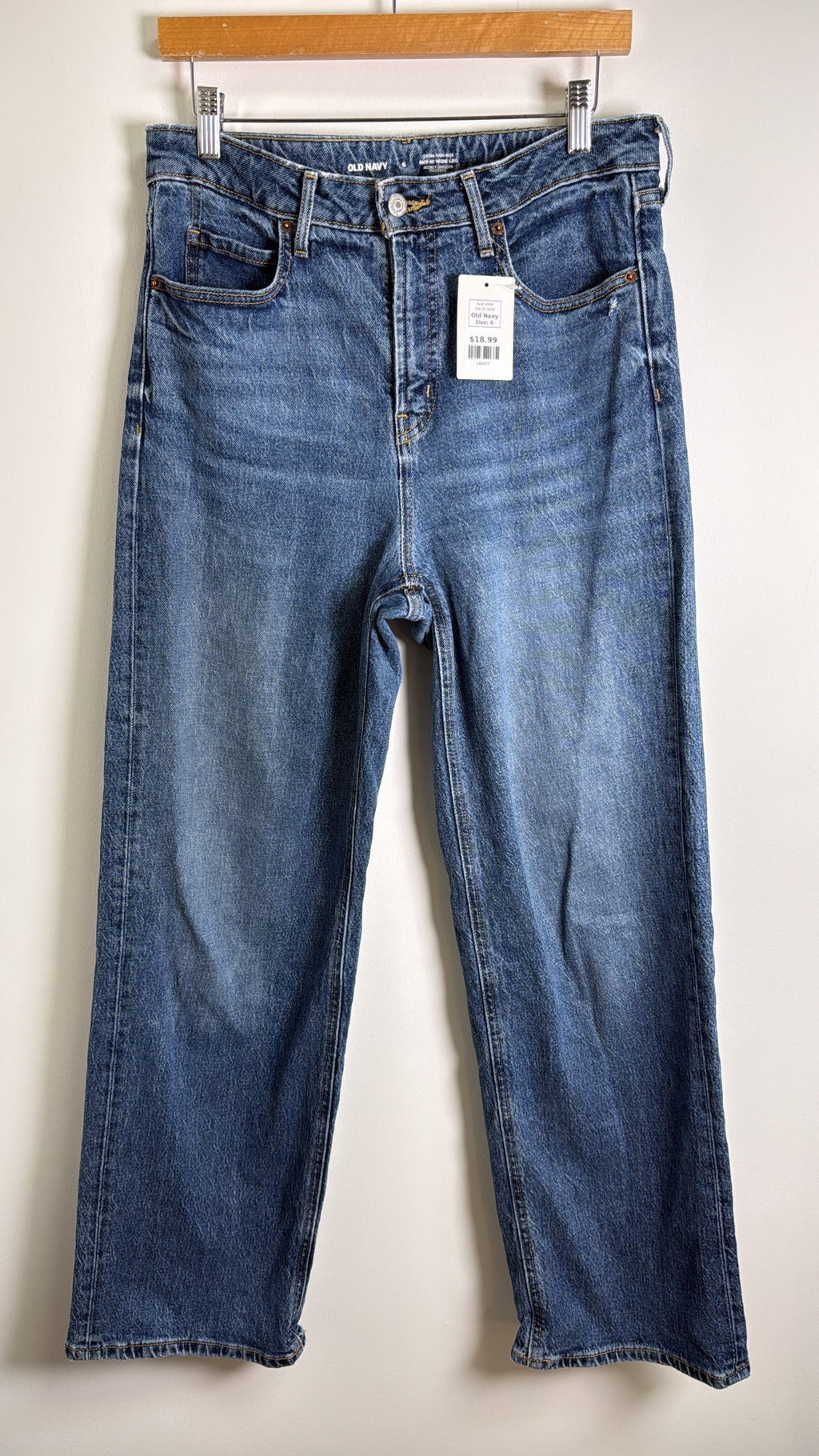 Old Navy Sky Hi Wide Leg 31" Inseam Jeans, 6