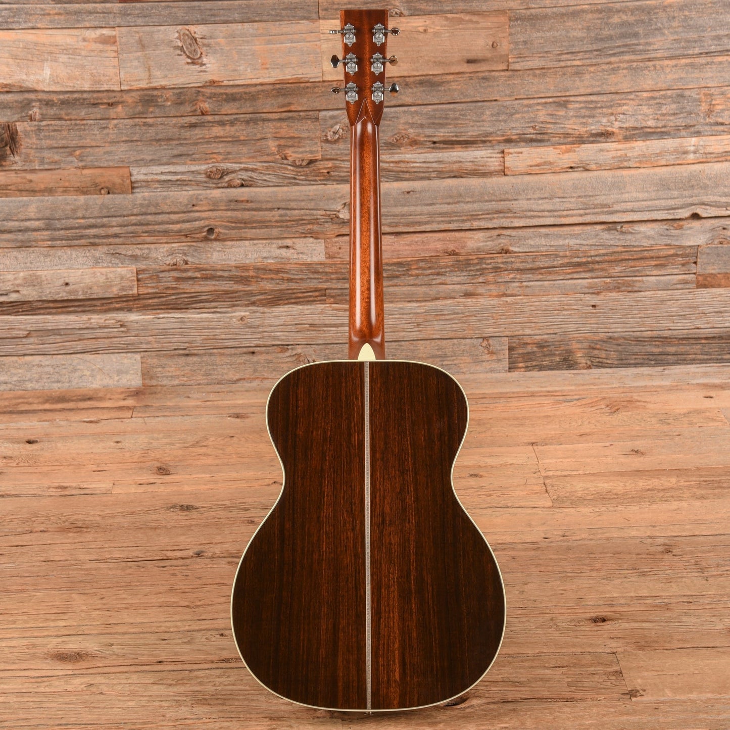 Martin 20th Anniversary OMJM John Mayer Signature Grey Sunburst 2024