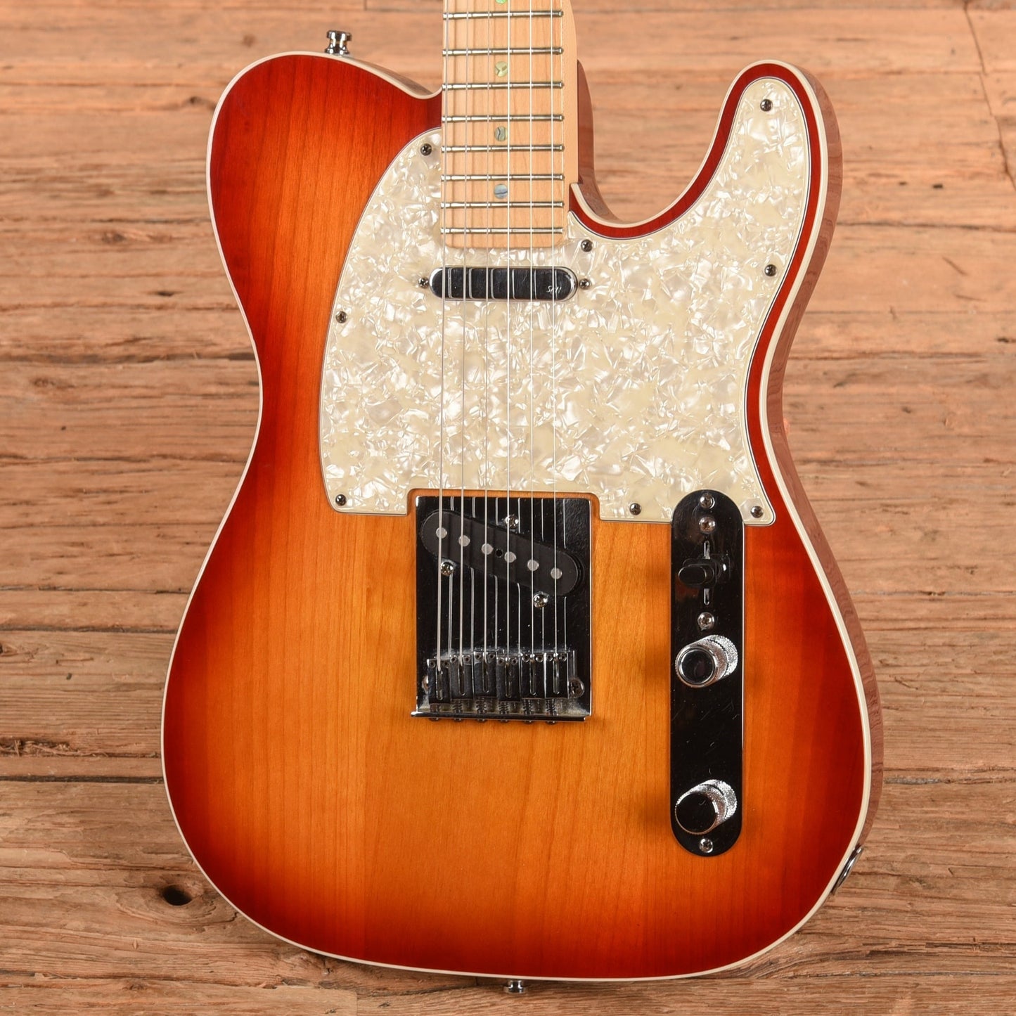 Fender American Deluxe Telecaster Aged Cherry Sunburst 2007