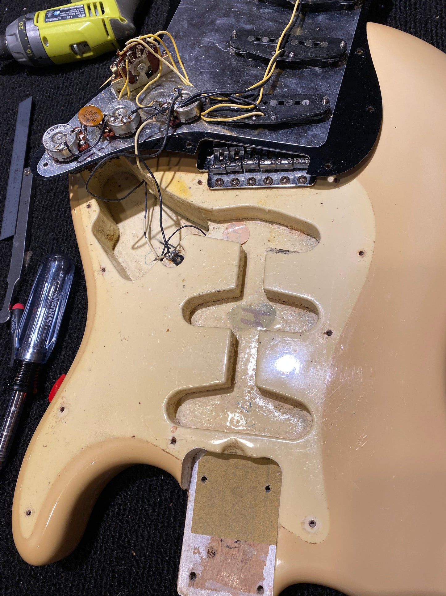 Fender Stratocaster White 1982