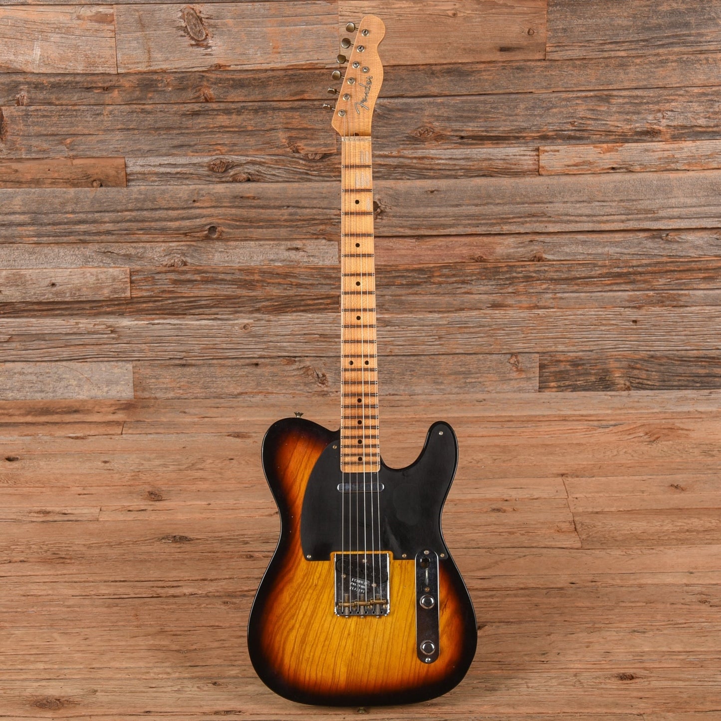 Fender Custom Shop '51 Nocaster Journeyman Relic Sunburst 2024