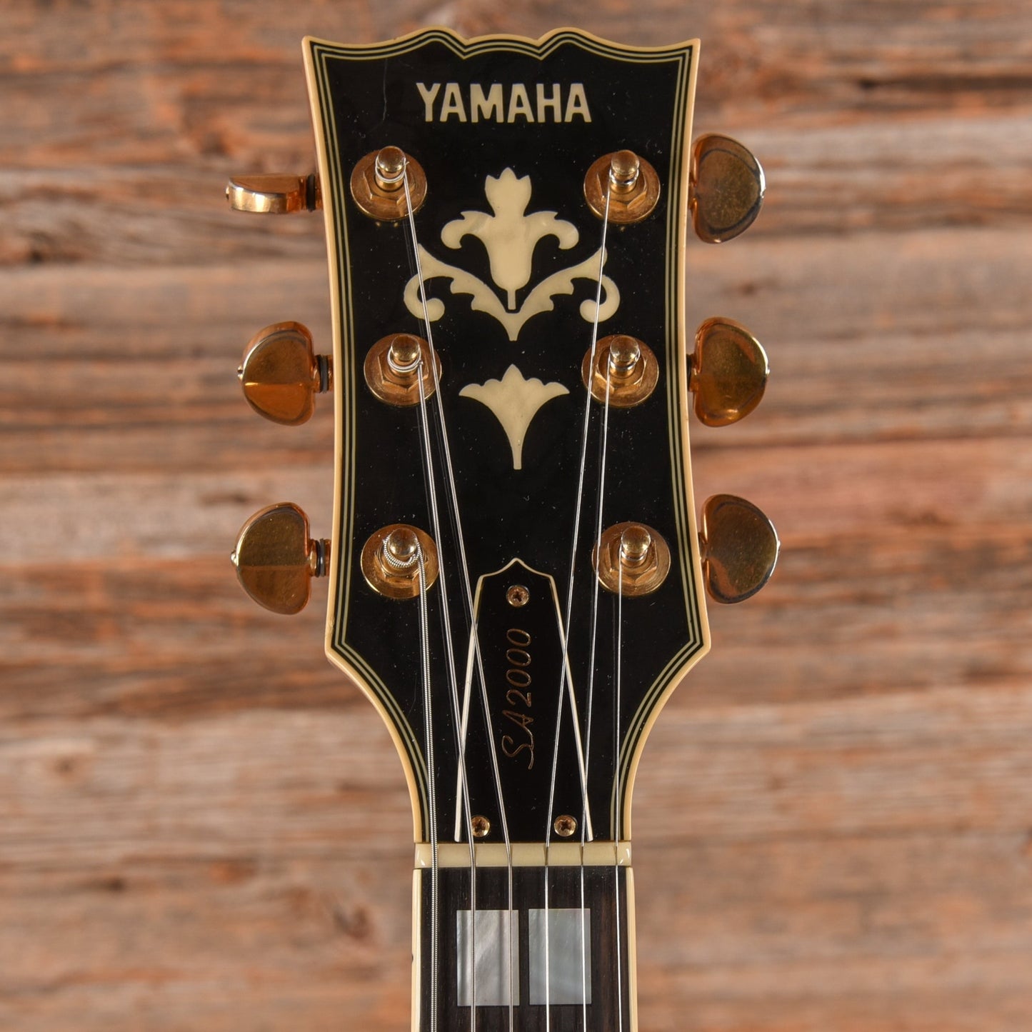Yamaha SA2000 Sunburst 1979