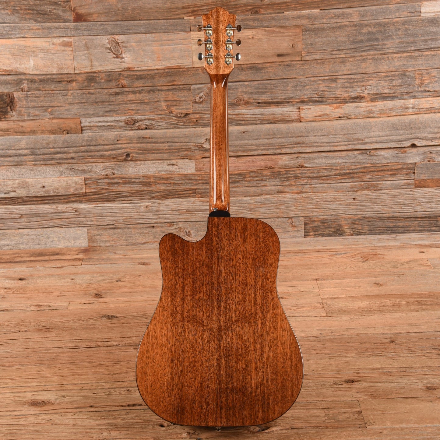 Guild D-120CE Brown