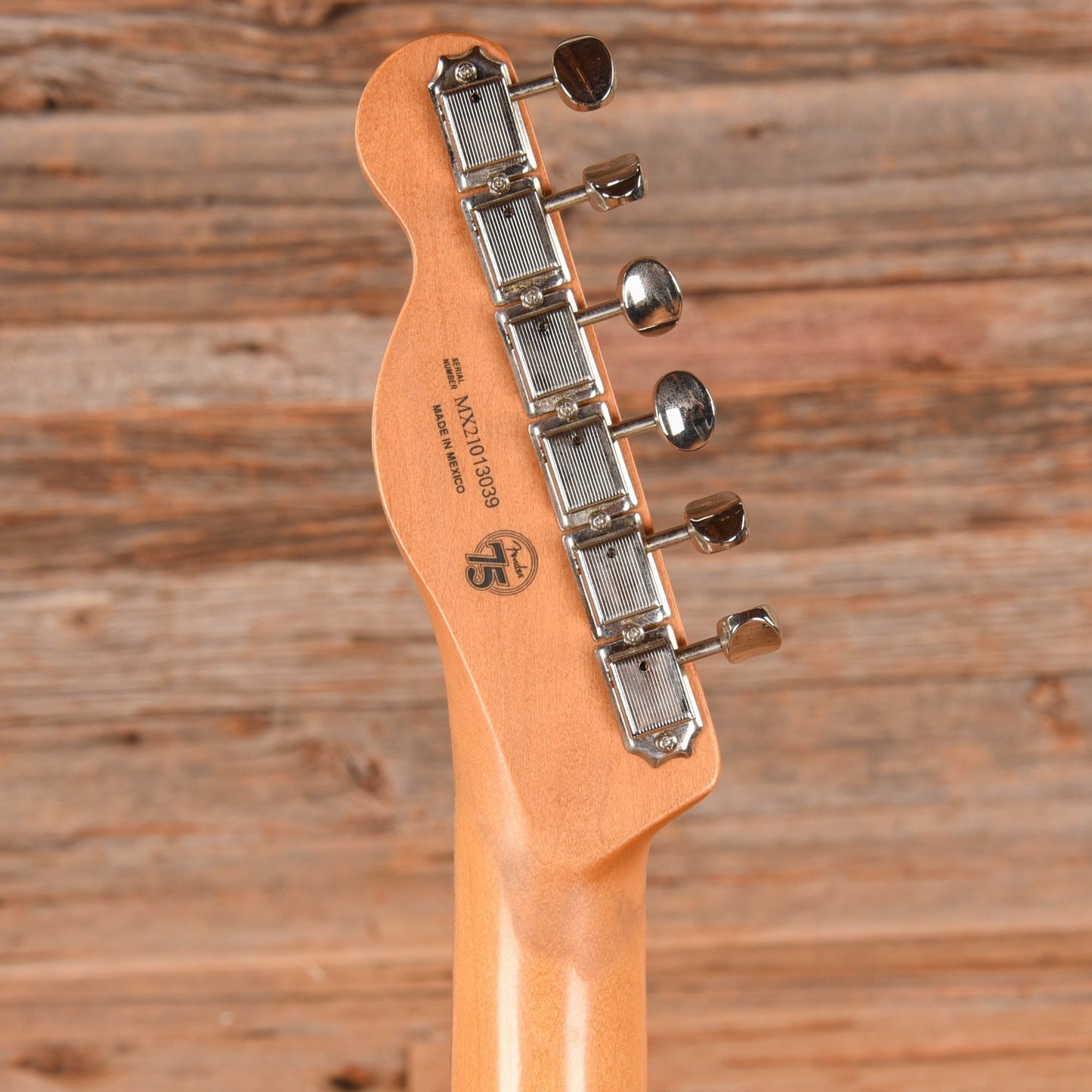 Fender Noventa Telecaster Sunburst 2021