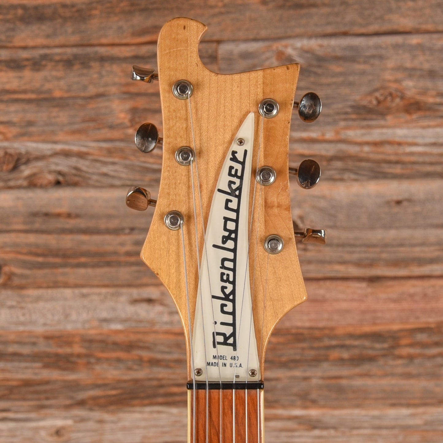 Rickenbacker 480 Mapleglo 1973