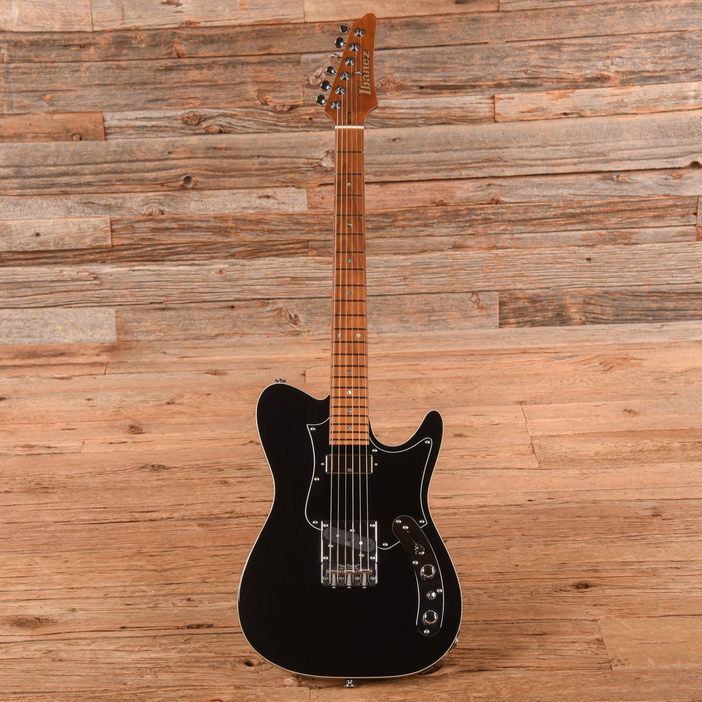 Ibanez AZS2209B Prestige Black 2023