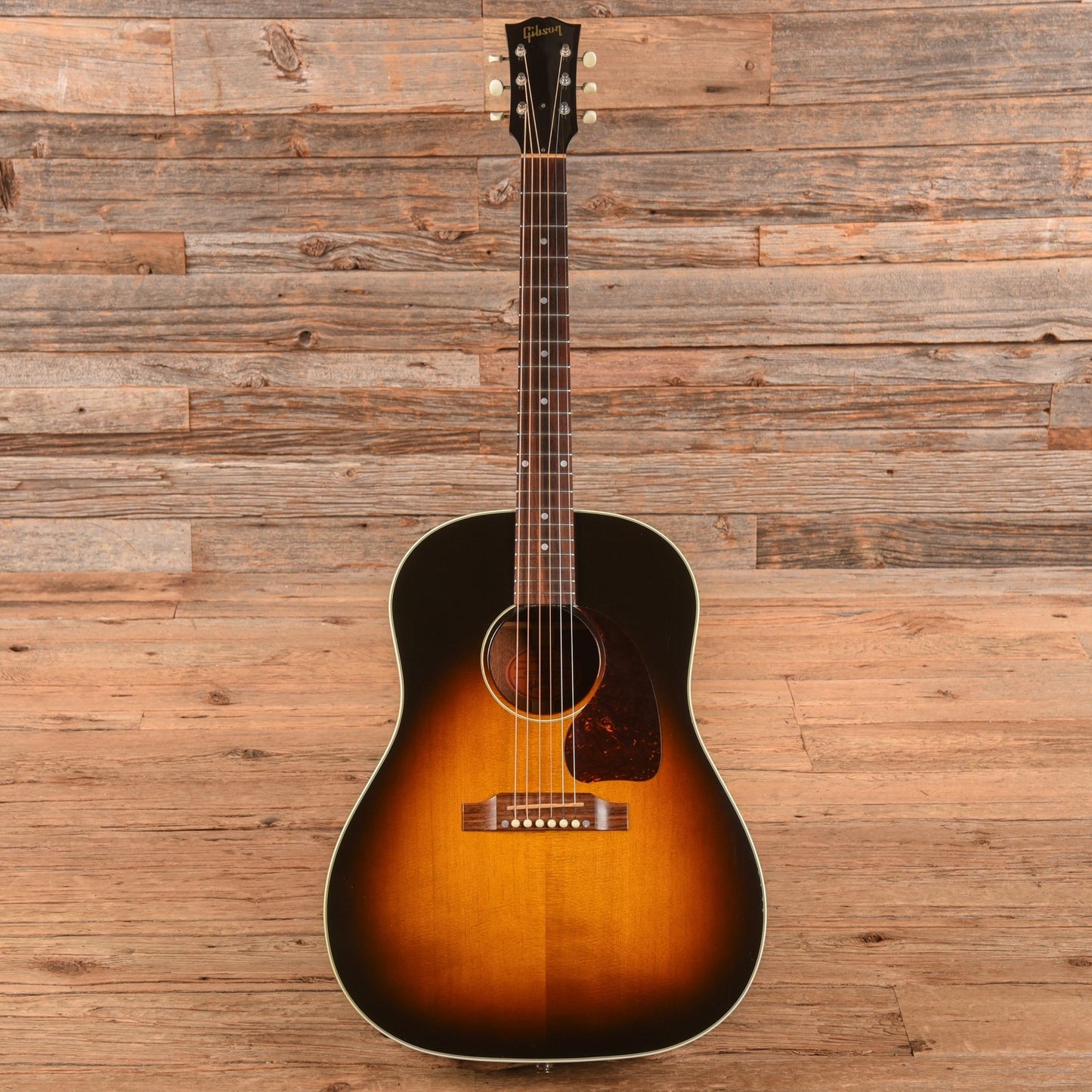 Gibson 60's J-45 Historic Collection Sunburst 2005