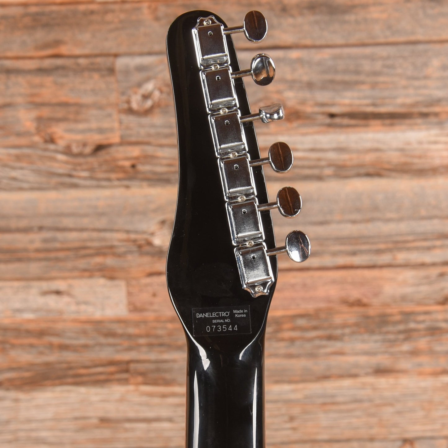 Danelectro '56 Baritone Black Sparkle