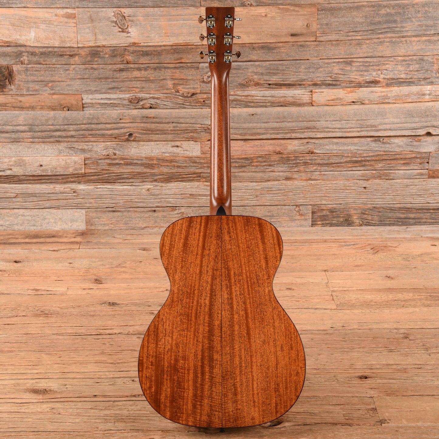 Martin Adirondack Spruce Top LEFTY Natural 2025 LEFTY