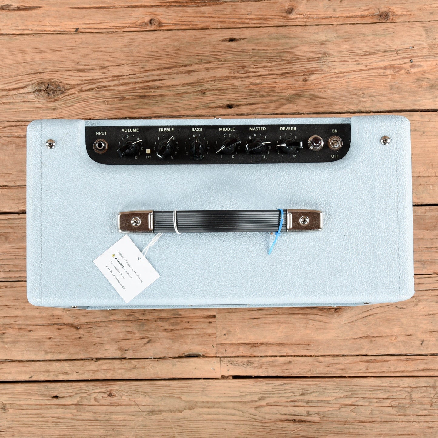 Fender FSR Blues Junior IV 15-Watt 1x12" Guitar Combo Sonic Blue