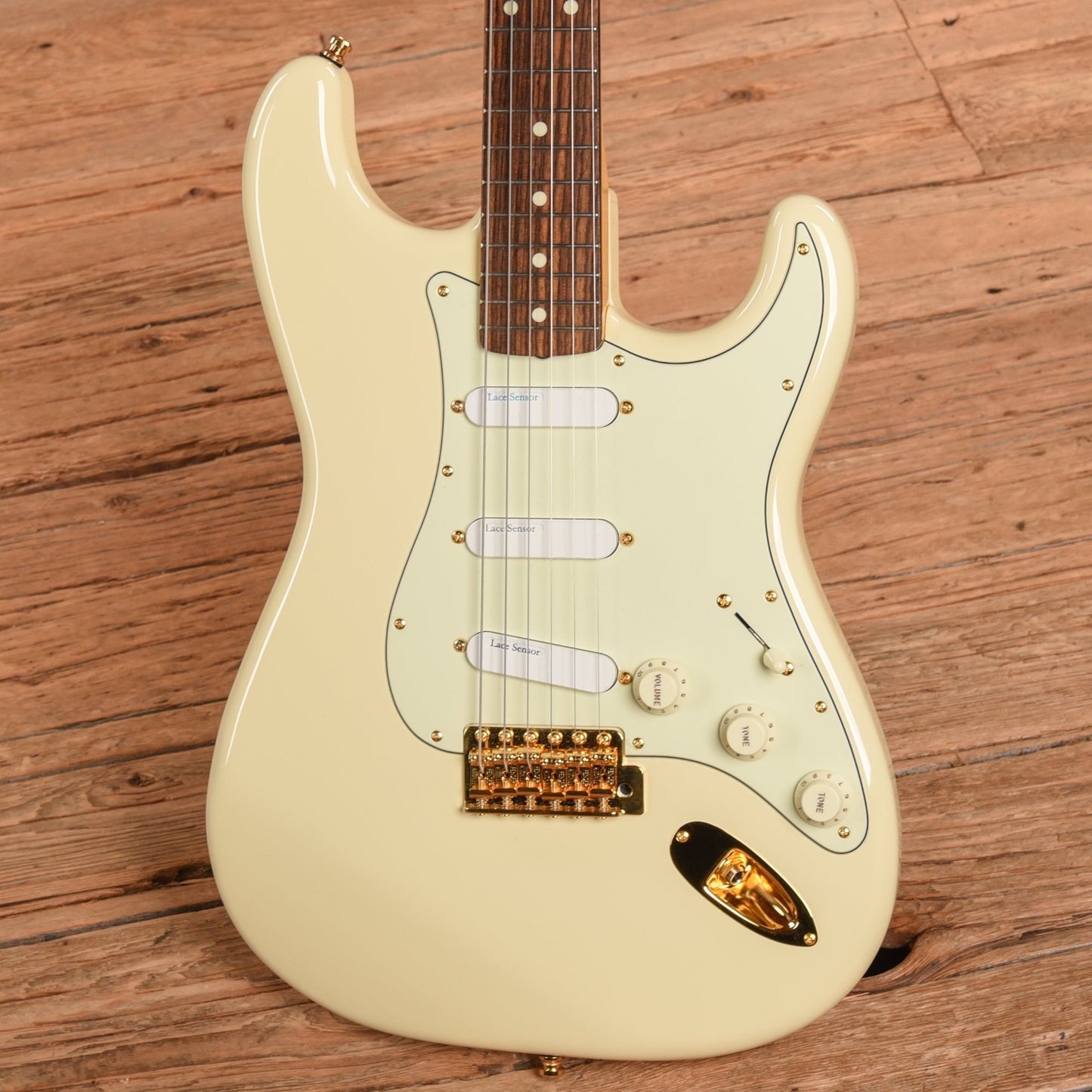 Fender Limited Edition "Daybreak" Stratocaster Olympic White 2019