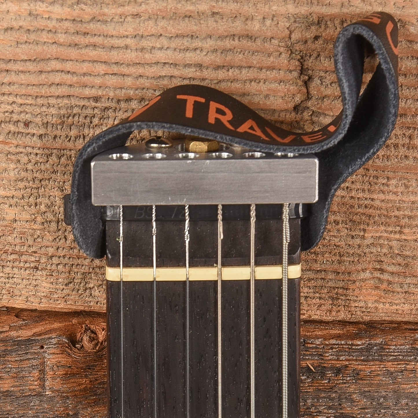 Traveler Ultra Light Black LEFTY