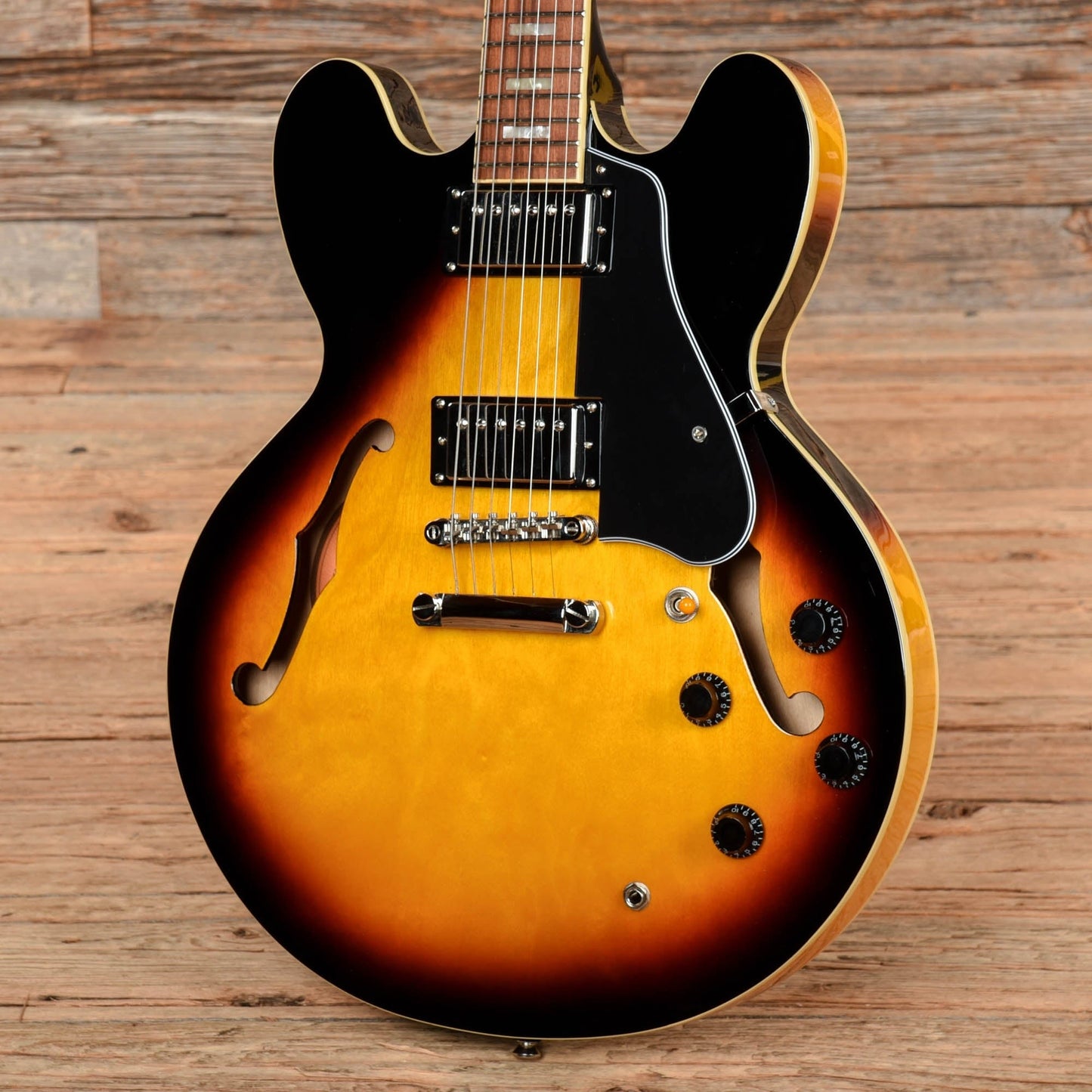 Epiphone ES-335 Pro Sunburst 2019