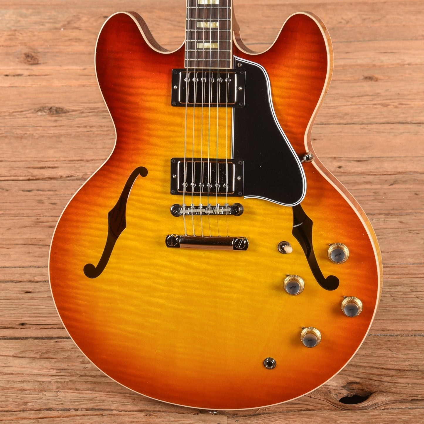 Gibson Custom Shop '64 ES-335 Reissue Sunburst 2024
