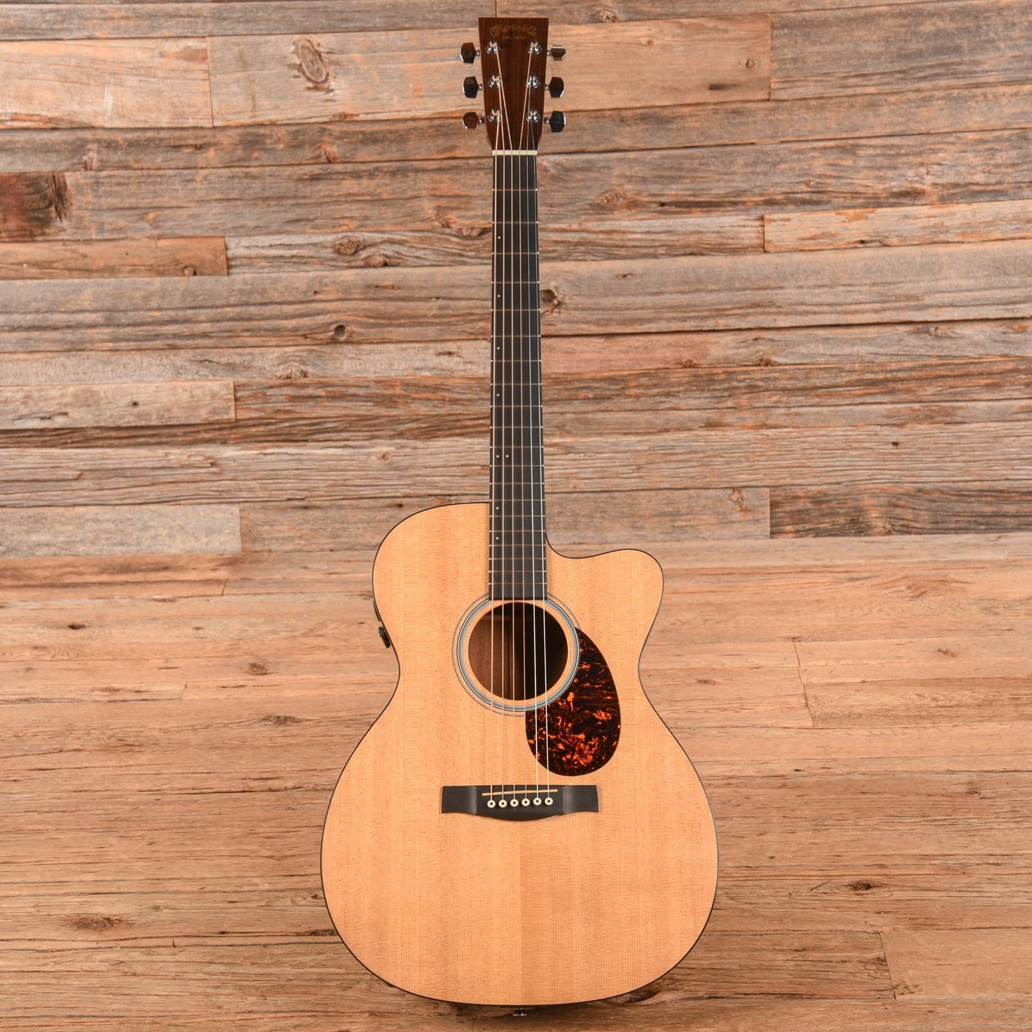 Martin OMCPA4 Performing Artist Natural
