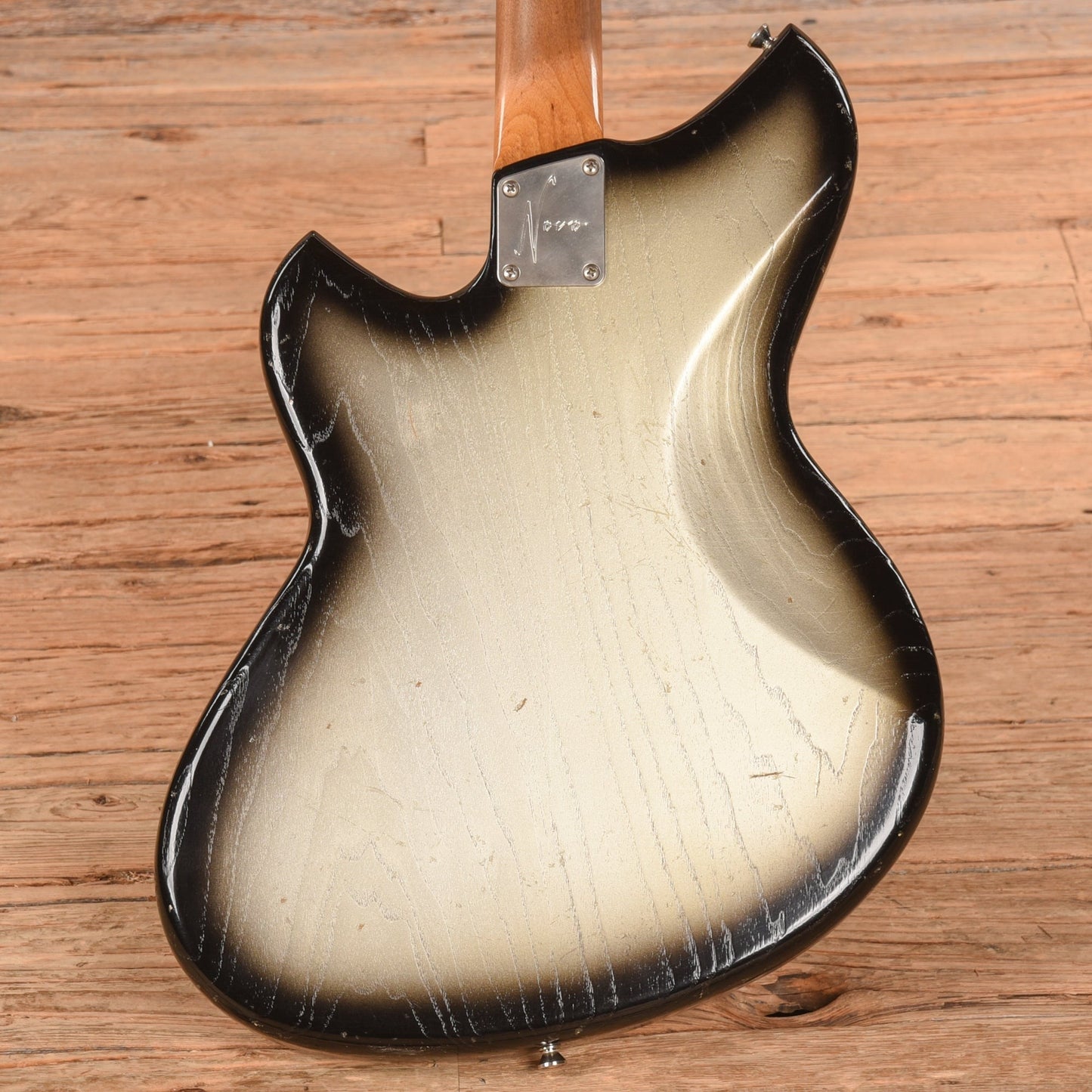 Novo Miris J Inca Burst 2024